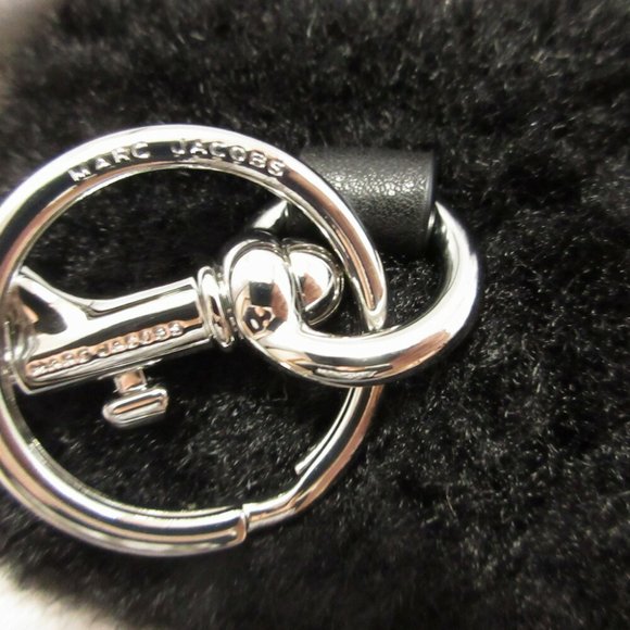 Unused Marc Jacobs THE TEDDY NANO J MARC CHARM 2F3SCP007S08 Polyester Faux Fu...